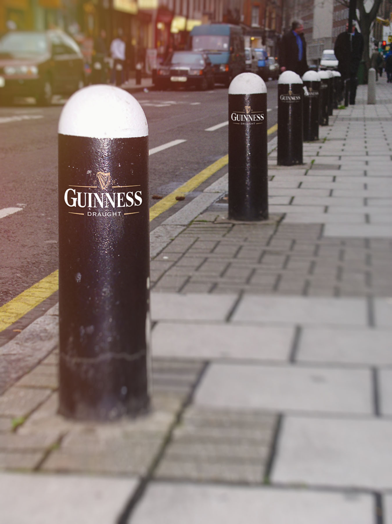 guinness_bollards